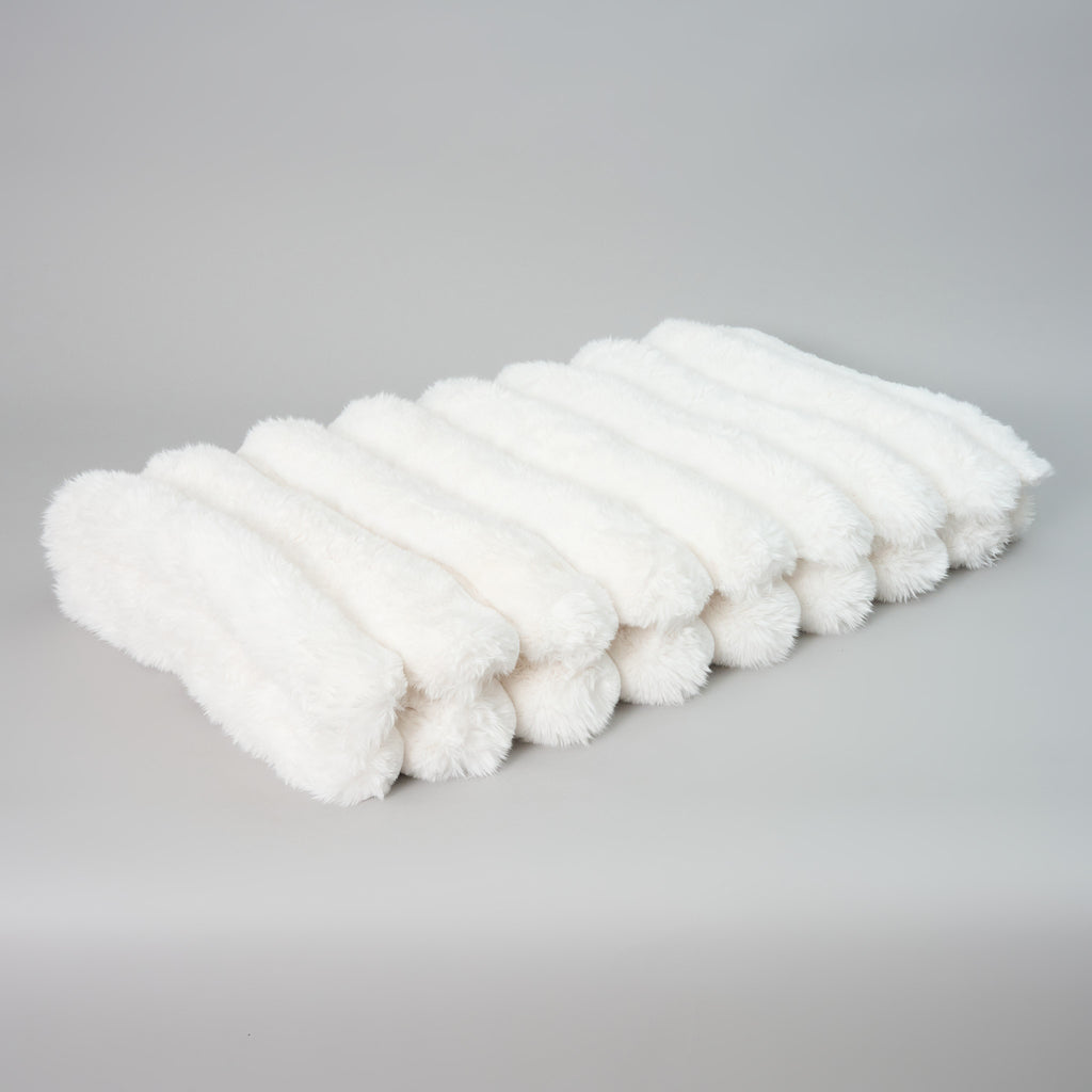 Chunky Ribbed Faux Fur Blanket Throw - White